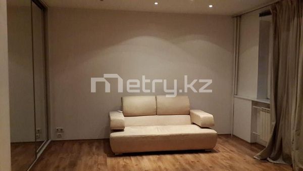 Просторная евро-двушка (80 м²) с видом на горы в Самал-2