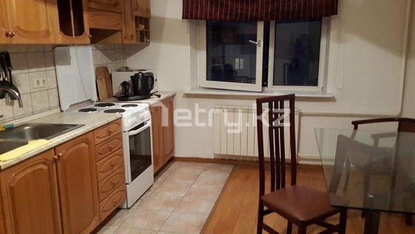 Просторная евро-двушка (80 м²) с видом на горы в Самал-2